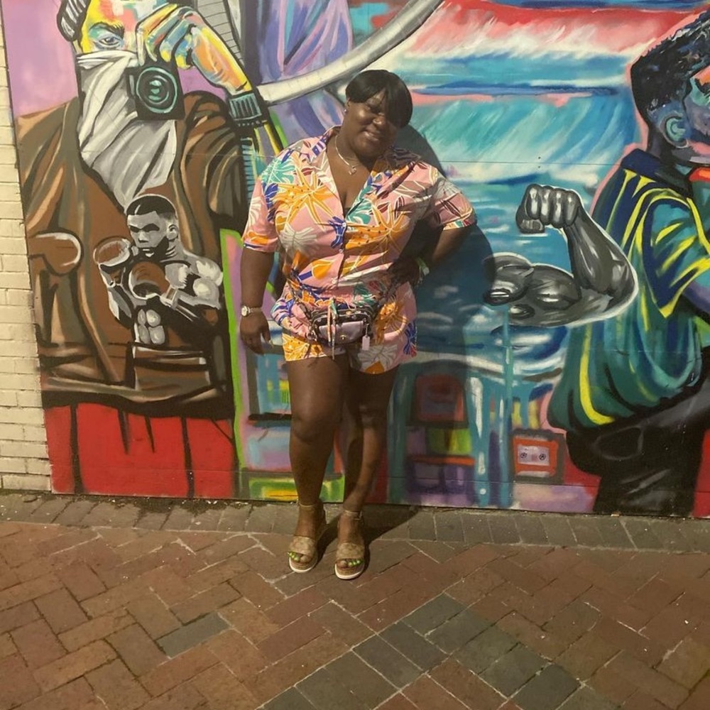 Two Pieces Outfit from SHEIN from the curves in a 2x it’s multi colored